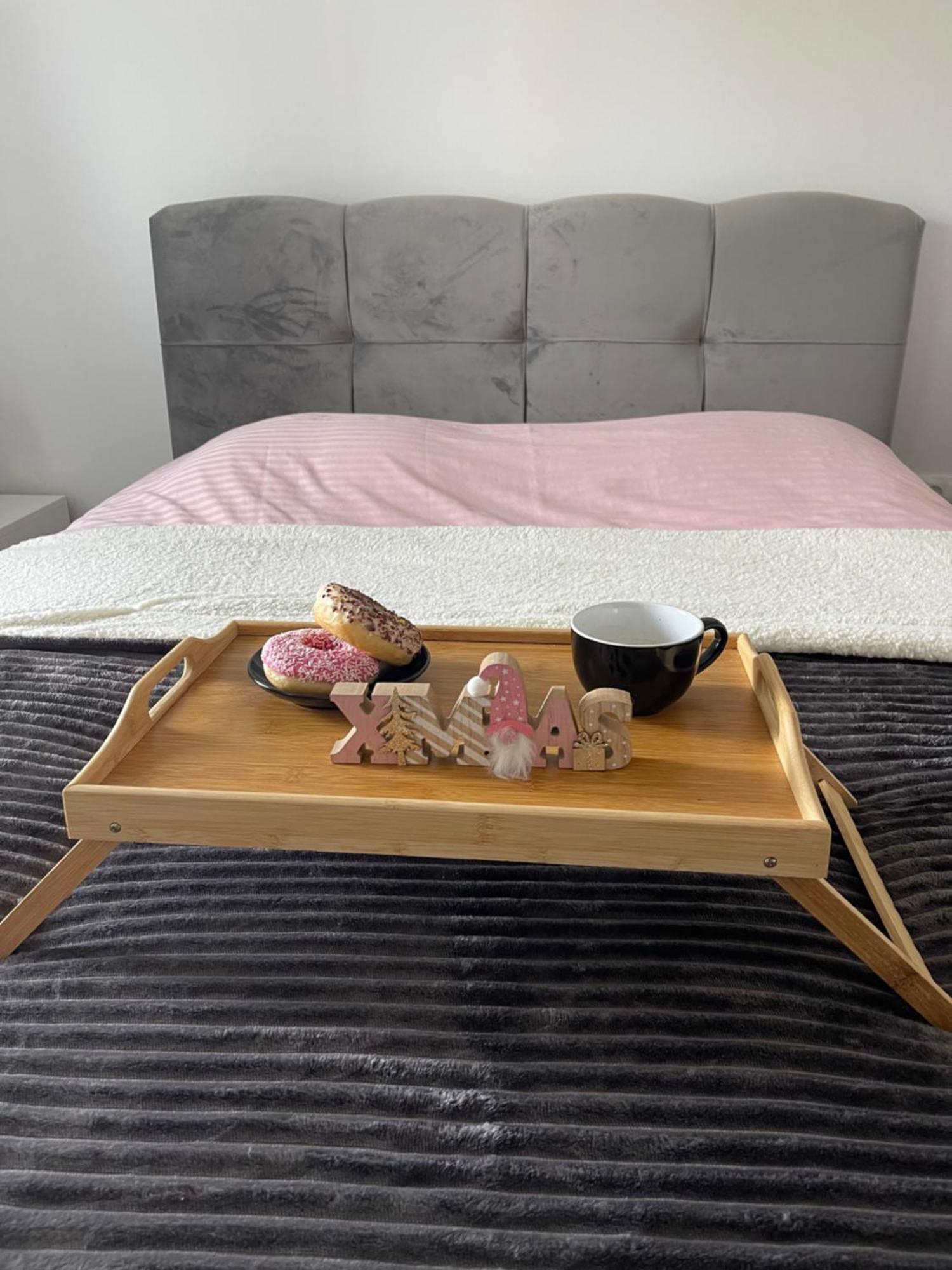 Tijana Apartman *