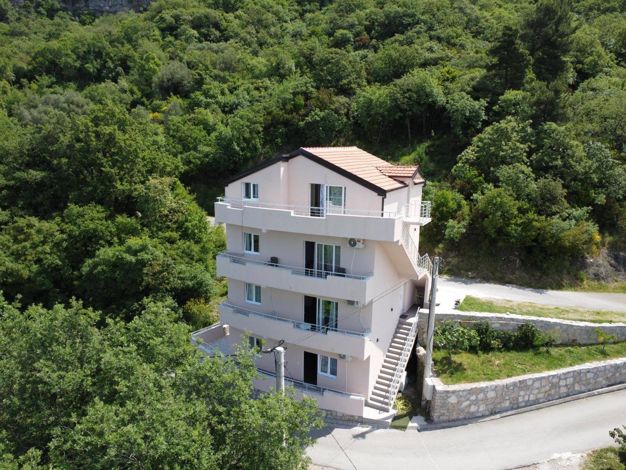 Apartment Tijana Budva